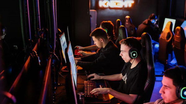 В Москве открыли самый большой в стране медиаэкран