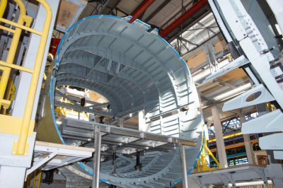 Сборка критически важного подкилевого отсека для самолета МС-21-310 началась