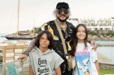 Филипп Киркоров отказался от суррогатного материнства: кто станет матерью его третьего ребенка?