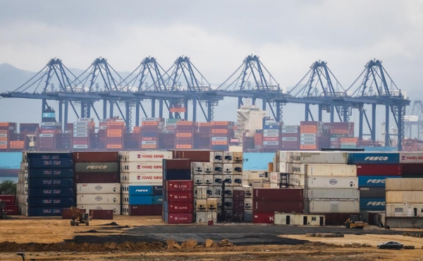 "Второй китайский шок" может спровоцировать волнения в Азии &mdash; NYT