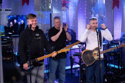 Наручники и ночёвка в гостинице: Женя Трофимов рассказывает о концерте в Барнауле и гастрольной жизни