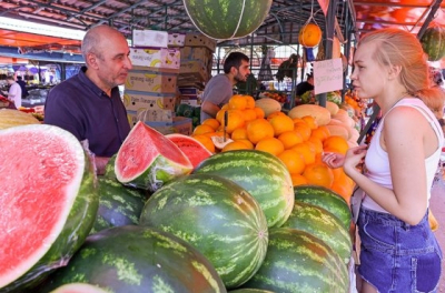 Овощи борщевого набора в России подешевели больше всего с начала лета