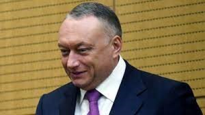 Дмитрий Савельев: Путь от регионального политика до скандала в сенате