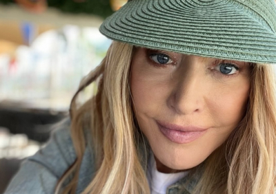 "Она мертва?" &mdash; Алла Пугачева напугала поклонников жутким лицом: хирурги довели Примадонну до неузнаваемости?