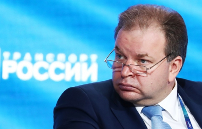 Власть и чемоданы: суд нашел "утерянный" актив экс-замминистра транспорта
