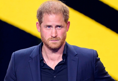 Принц Гарри посетил могилу Елизаветы II в Лондоне сразу после приземления